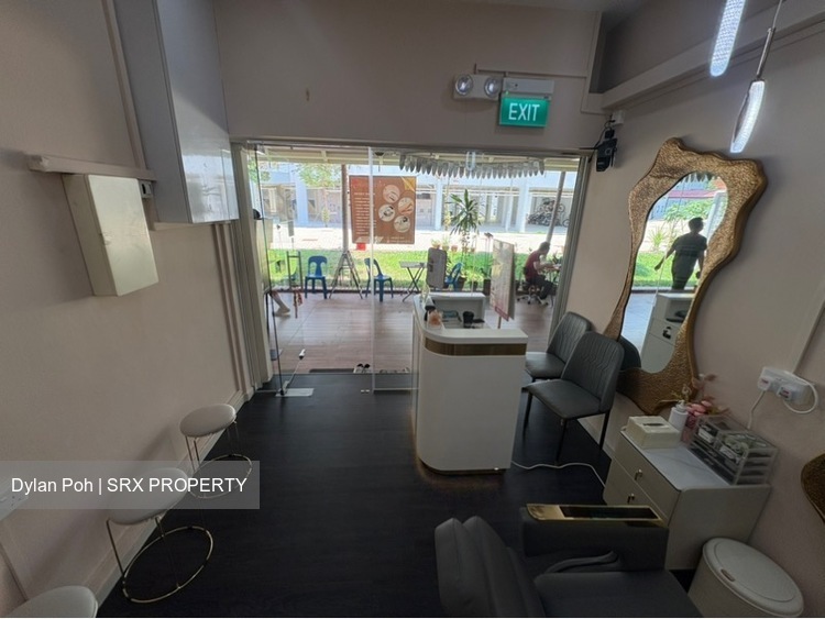 532 Ang Mo Kio Avenue 10 (D20), Shop House #546462751